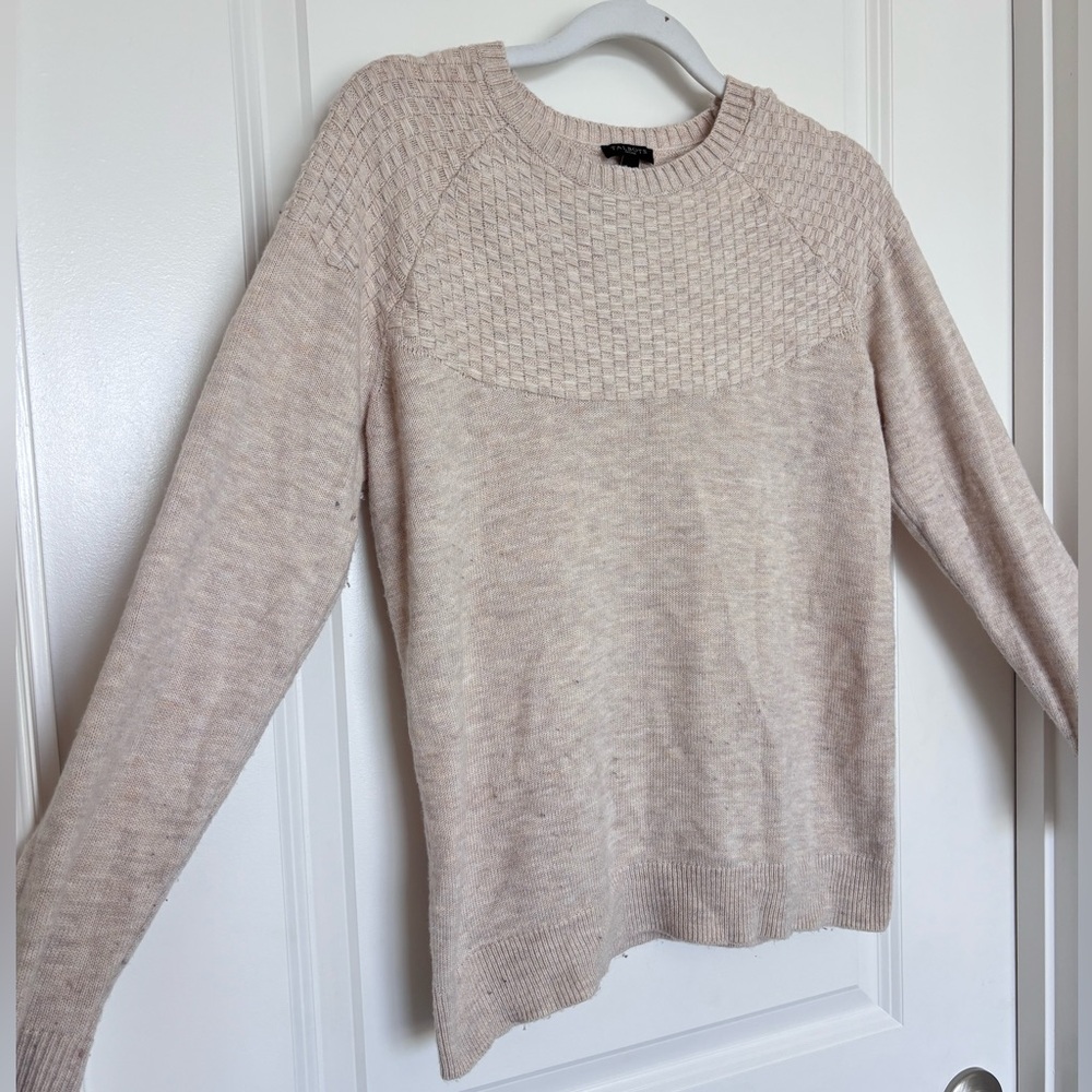 Talbots Lambswool Sweater Petite Medium Neutral Beige Textured Knit Cozy Classic
